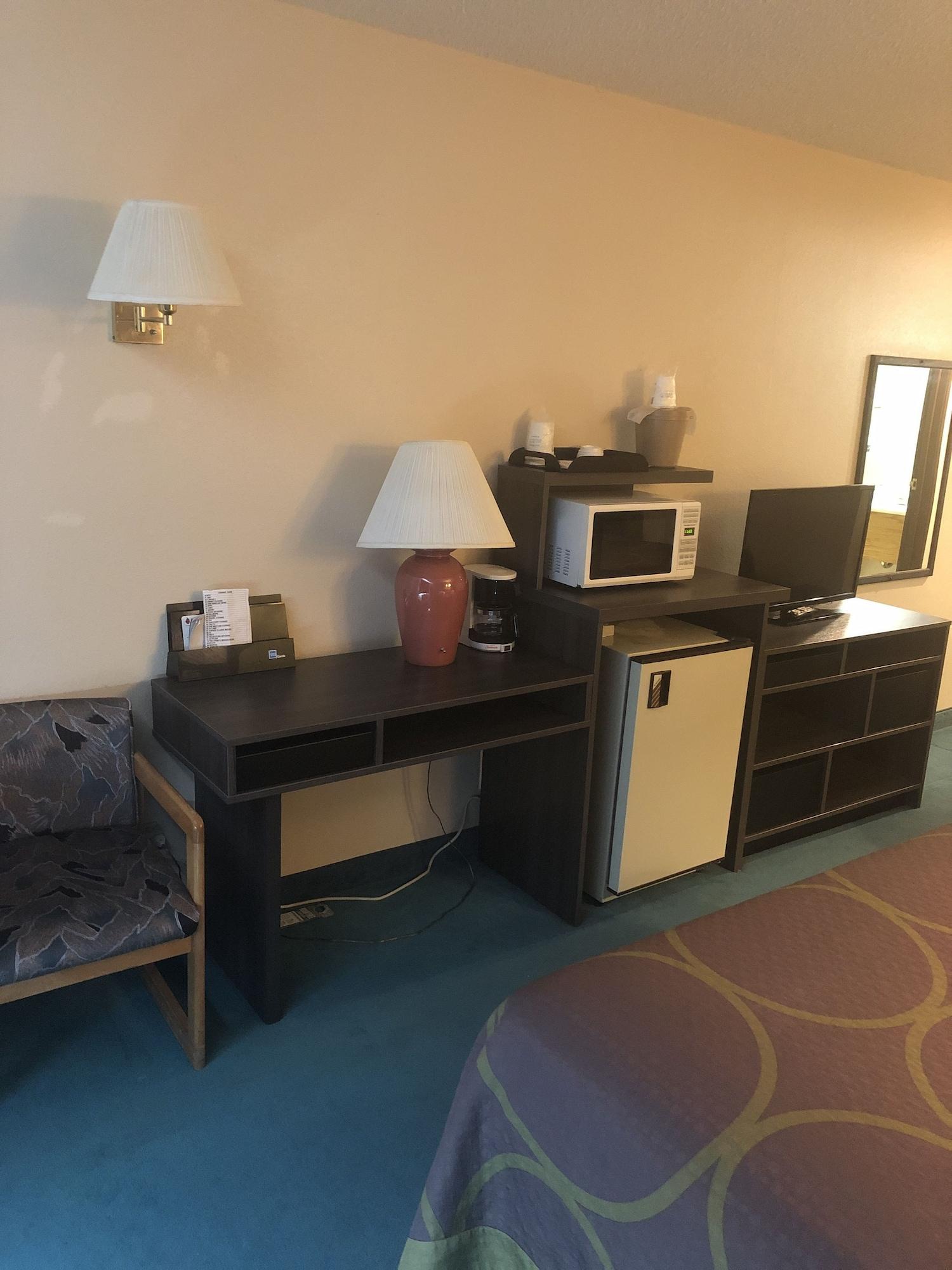 Super 8 By Wyndham Florence Co Extérieur photo
