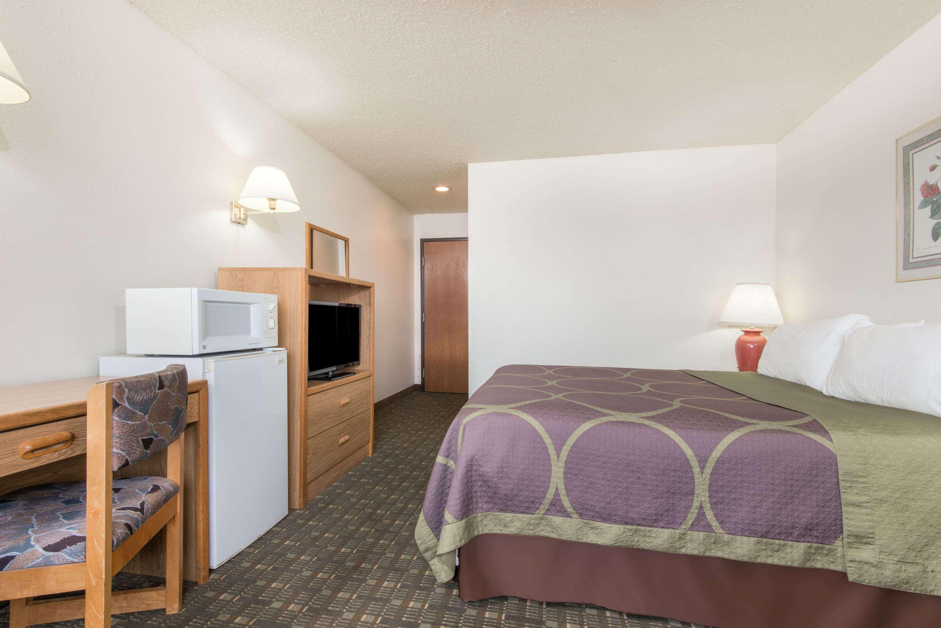 Super 8 By Wyndham Florence Co Extérieur photo