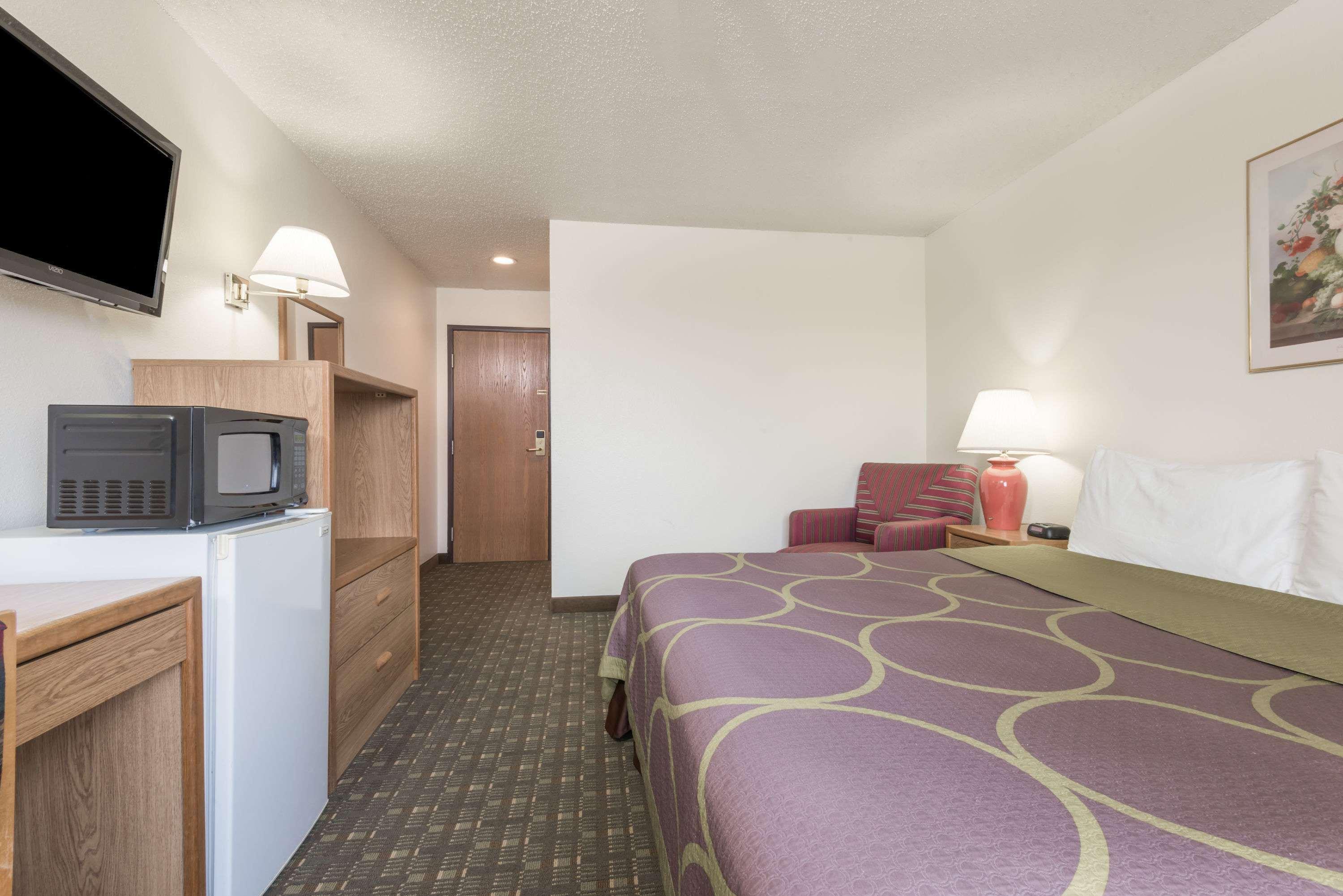 Super 8 By Wyndham Florence Co Extérieur photo