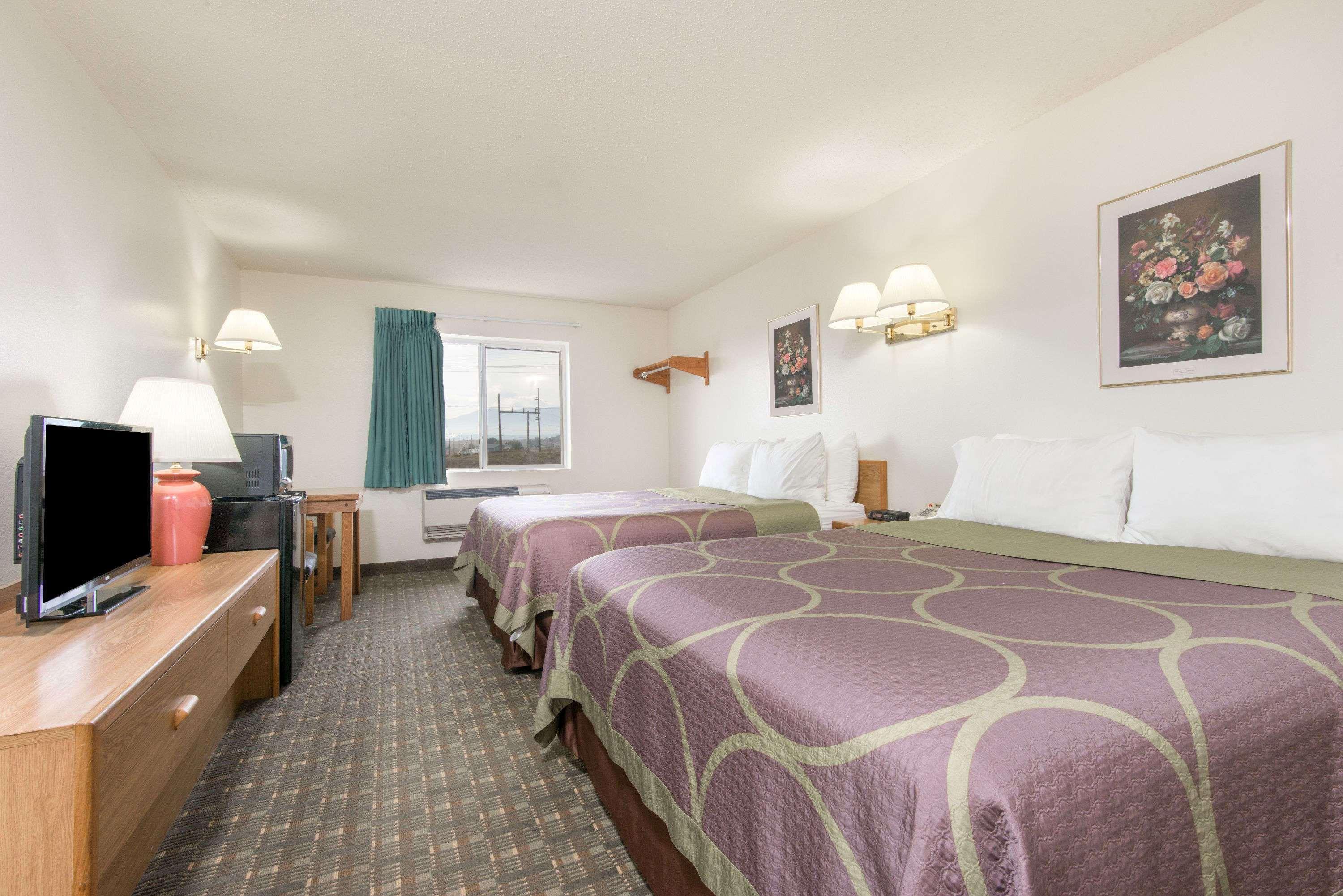 Super 8 By Wyndham Florence Co Extérieur photo