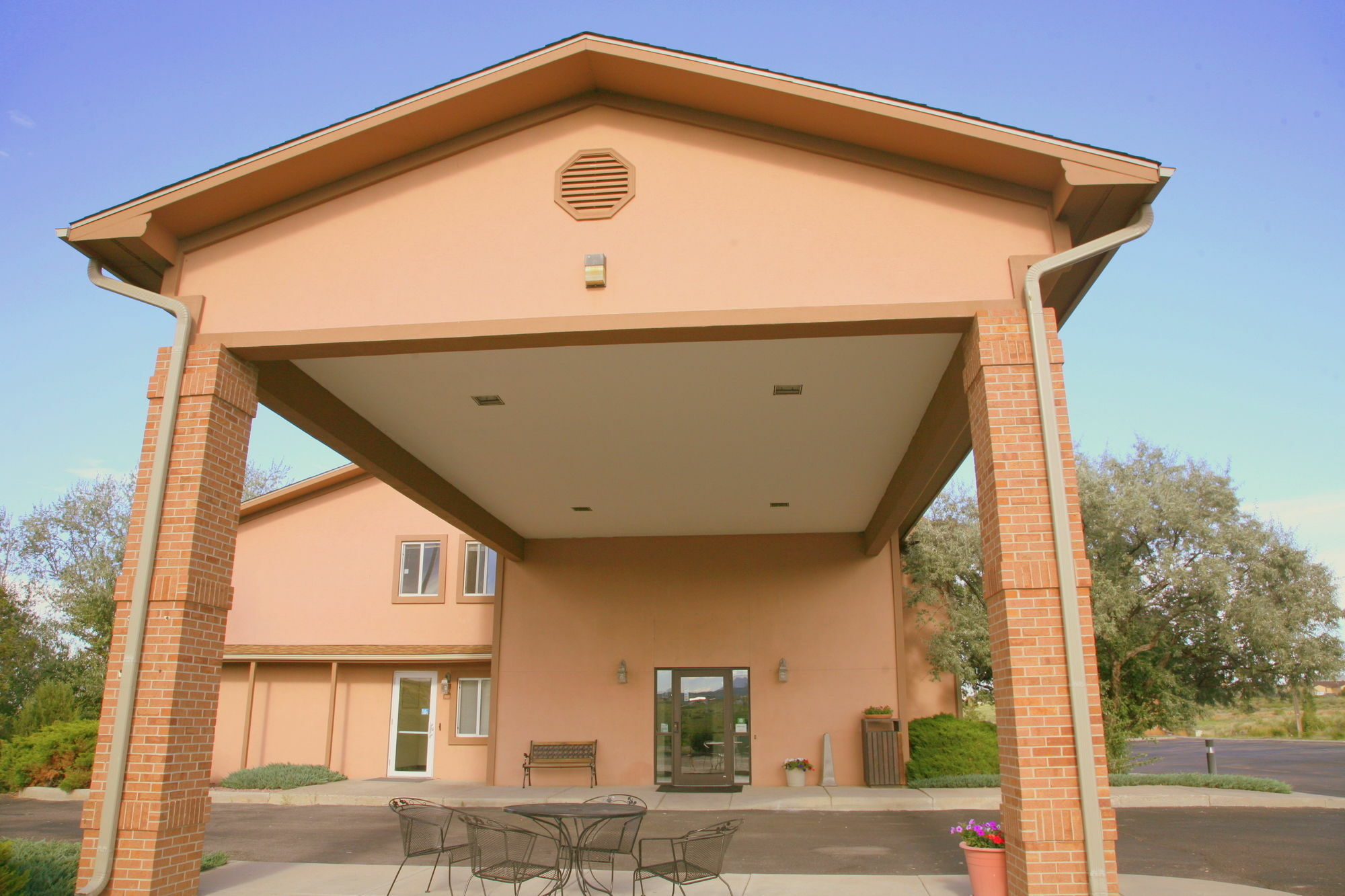 Super 8 By Wyndham Florence Co Extérieur photo